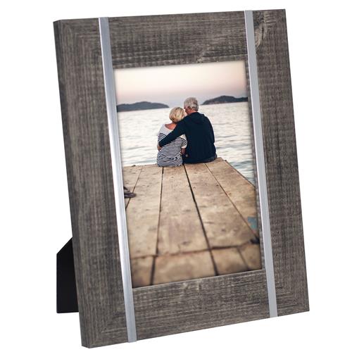 5x7 Blair with Metal Border